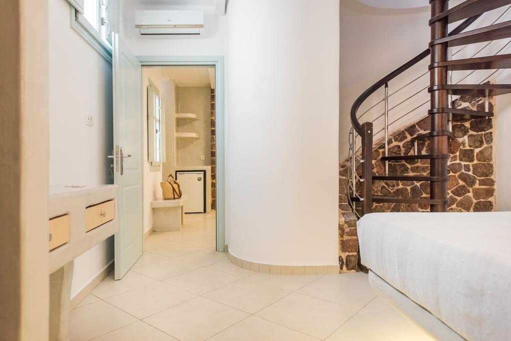 Secret Earth Villas - Santorini Kamári エクステリア 写真