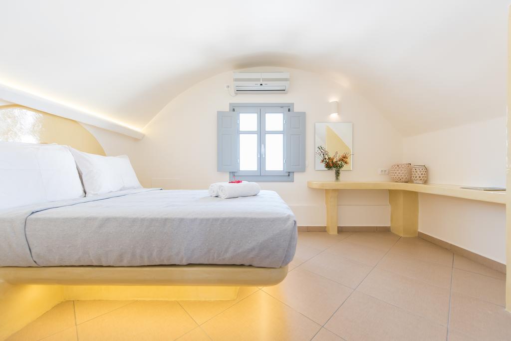 Secret Earth Villas - Santorini Kamári エクステリア 写真